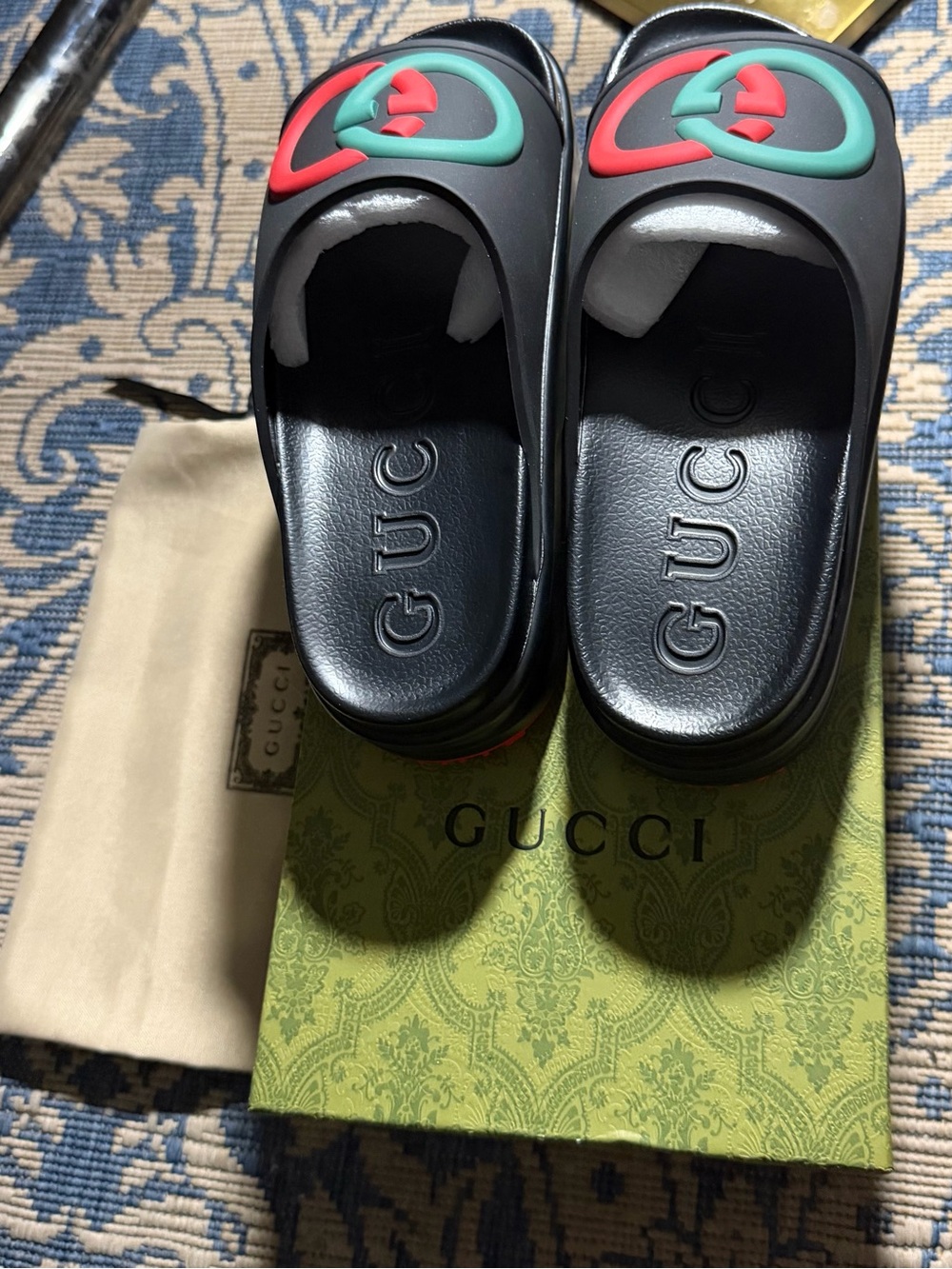 Gucci Kids Black Slides with Red & Green Interlocking G